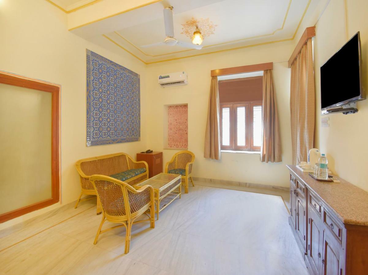 Treebo Trend Hotel Sandhya Shree Jaipur Bagian luar foto